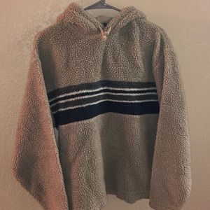 Sherpa GAP pullover!
